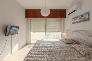 Furnished Seafront Studio