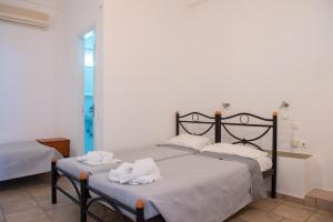 Almyra Seaside Suites Sifnos Greece