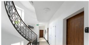 Between Schönbrunn and the City Center l LF31