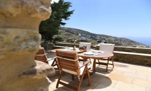 Villa Theassis Tinos Greece