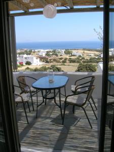 Terrace sea view mit Pool Paros Greece