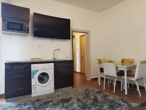 APARTAMENT TWIN RESIDENCE (LANGA WHITE TOWER MAMAIA NORD)