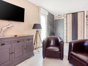 Appartements Cosy Apartment in Eperlecques with Fireplace : photos des chambres