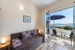 Studio with Balcony and Sea View room in Apartments by the sea Drvenik Donja vala Makarska - 9654