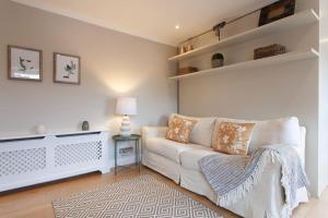 The Kensington Gardens Collection- by Short Stories London