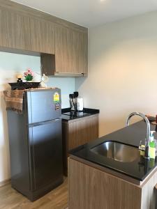 Rain Cha-Am by North