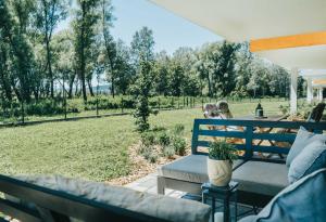 Fűzliget Surf Front