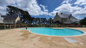 Appartements Vacances O Cap Coz - Jardin vue mer et piscine - Residence Cap Azur Fouesnant : photos des chambres