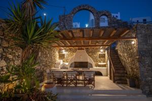 Serene Villa by Stylish Stays Myconos Greece