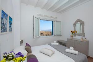 Serene Villa by Stylish Stays Myconos Greece