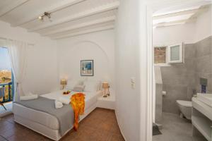 Serene Villa by Stylish Stays Myconos Greece