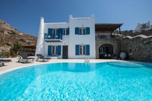 Serene Villa by Stylish Stays Myconos Greece