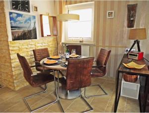 FERIENWOHNUNG DEICHWIESE SYLT-WESTERLAND 2-5 Personen-3 Schlafzimmer-Terrasse