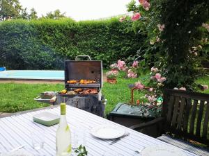 Christl - Apartment mit Garten und Pool zur Mitbenutzung