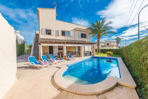 VILLA ALZINA para sus vacaciones de verano en Cala Millor, Mallorca