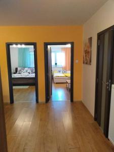 Apartman NAOMI E12
