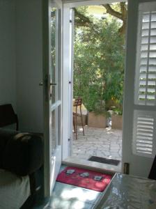 Apartments Suha Punta - Crnic