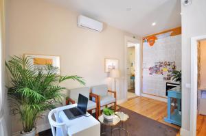 Porto Charming Hotel