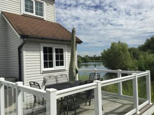 Windrush Turret Lodge