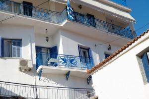 Poros Home Poros-Island Greece