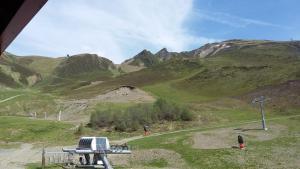 T2 cabine vue montagne Valnéa Peyragudes