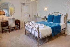 Superior Double Room room in The Orwell Hotel