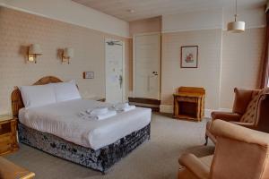 Double Room room in The Orwell Hotel
