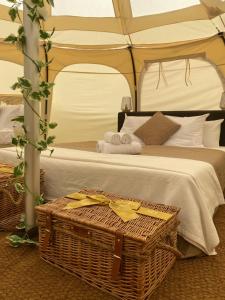 Fonclaire Holidays Glamping Luxury Camping