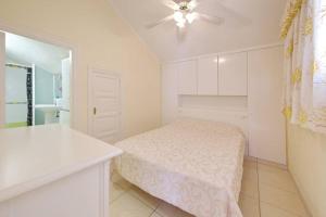 Parque Santiago II, Playa de Las Americas