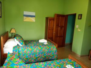 SLO-N-EZ Villa- Gold Standard Certified