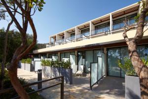 Hotels Les Terrasses du Bailli : Chambre Double avec Terrasse - Vue sur Jardin