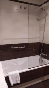 Triple Room room in Hotel Valle Las Luiñas