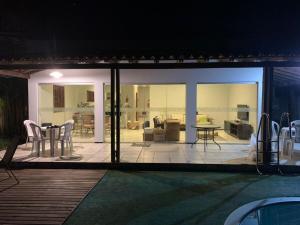 Casa Aconchegante à Beira do Rio Preguiças 4 qts