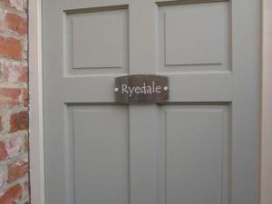 The Poplars Rooms & Cottages