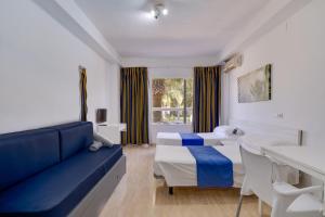 Las Palomas Apartments Econotels