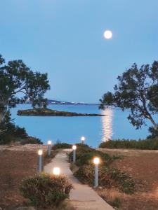 Sandy beach house Antiparos Greece