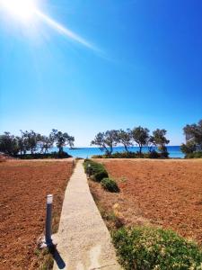 Sandy beach house Antiparos Greece