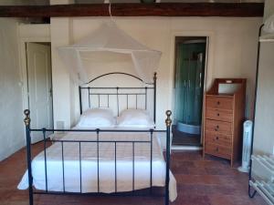 Sejours chez l'habitant La Forge, Roquebrun - Chambre d'hote : photos des chambres