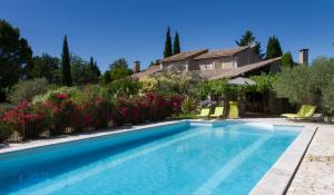 Villas Maison de campagne au charme provencal : photos des chambres