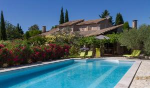 Villas Maison de campagne au charme provencal : photos des chambres