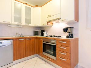 Apartment Marija by Interhome