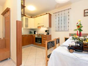 Apartment Marija by Interhome