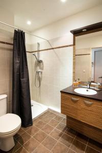 Appartements Un air de campagne en vieille ville - Proche lac : photos des chambres