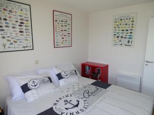 LUXURY APP, frontal sea View + south terrace + garage