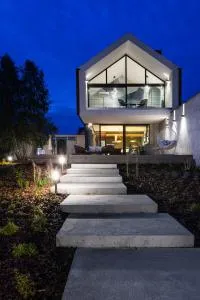 Ławka i Sielawka - dom nad jeziorem z prywatnym pomostem - Tomaszkowo