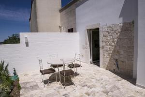Trulli Pietraviva with Pool