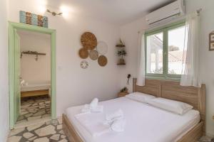 Pavlos Studios Olympos Greece