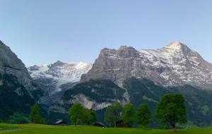 Eiger, Jungfrau, luxury garden apartment
