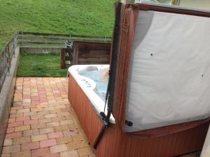 Eiger, Jungfrau, luxury garden apartment