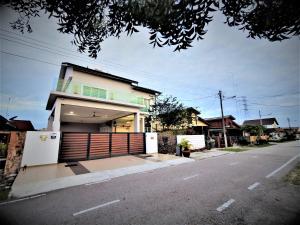 Warni Villa 13 Whole Or Room